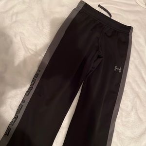 Youth Under Armour